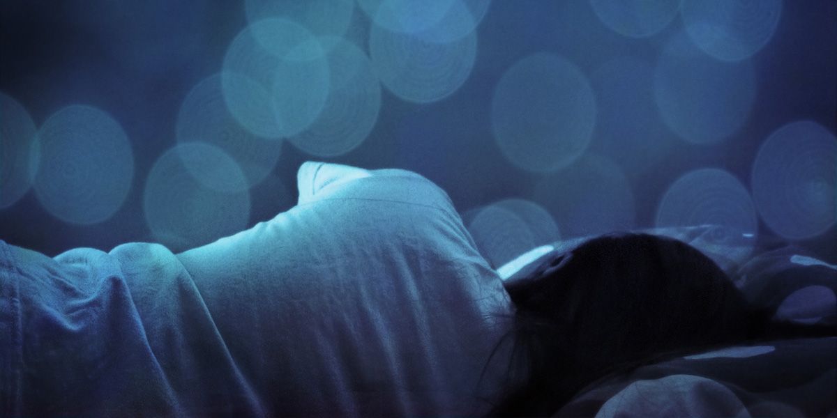 Почему ребёнок говорит во сне? 4 возможных причины
